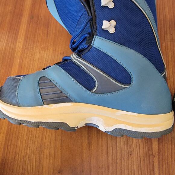 Morrow Women’s Snowboard Boots Size 8 – Blue Two Tone – Lace-Up – Used Condition - Picture 8 of 15